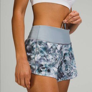 NWT Lululemon  Speed Up Low-Rise Short 2.5" Kaleidofloral Multi/Blue Cast